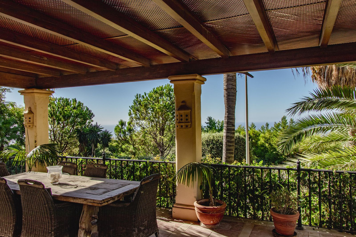 Te koop Vrijstaande Villa Costa Del Sol La Zagaleta € 5.950.000,-