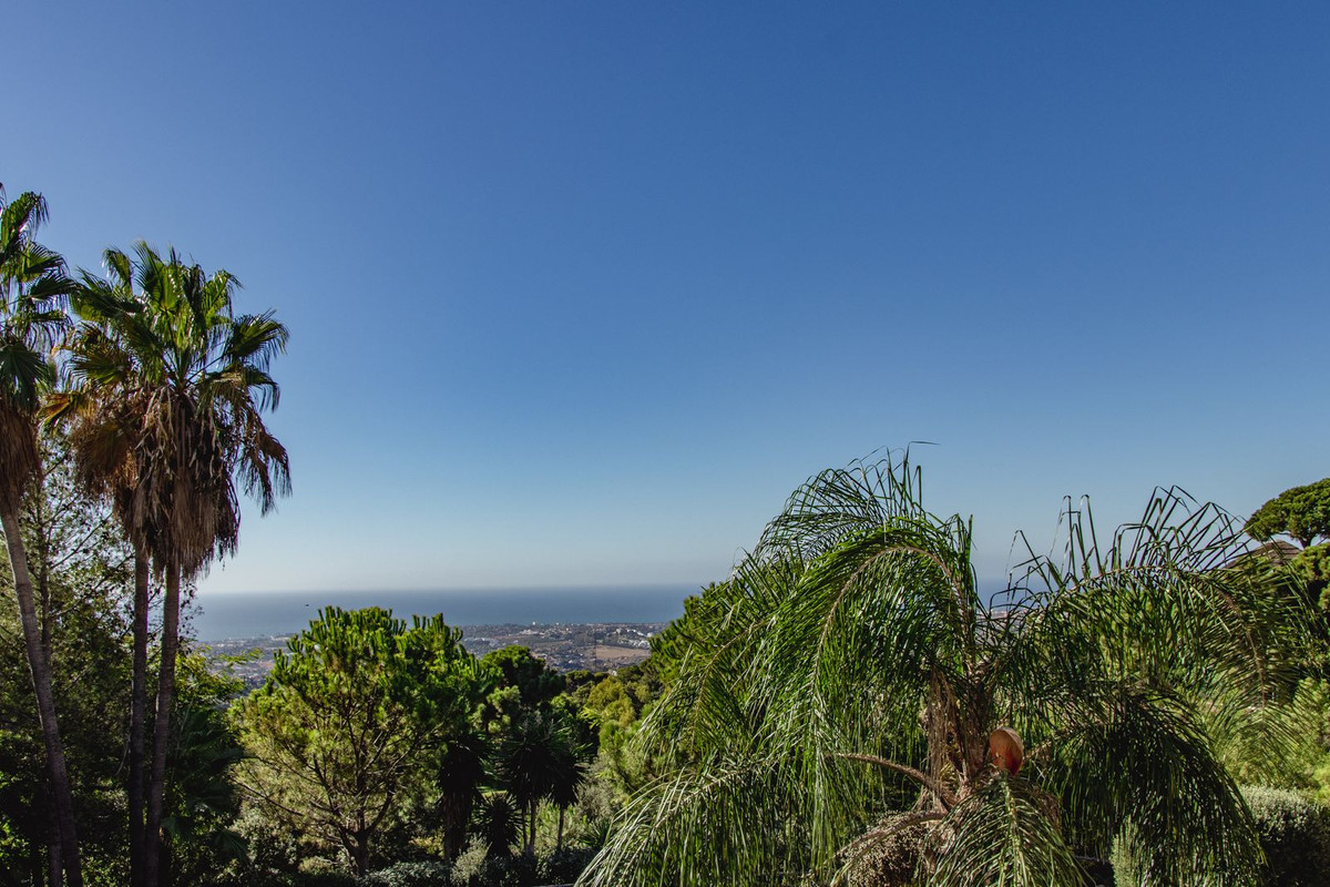 Te koop Vrijstaande Villa Costa Del Sol La Zagaleta € 5.950.000,-