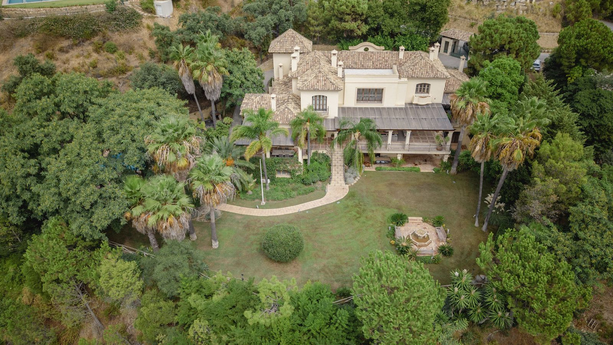 Te koop Vrijstaande Villa Costa Del Sol La Zagaleta € 5.950.000,-