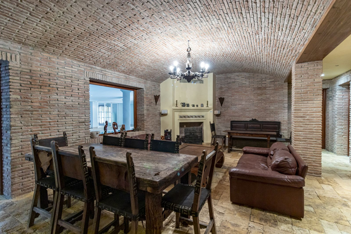 Te koop Vrijstaande Villa Costa Del Sol La Zagaleta € 5.950.000,-