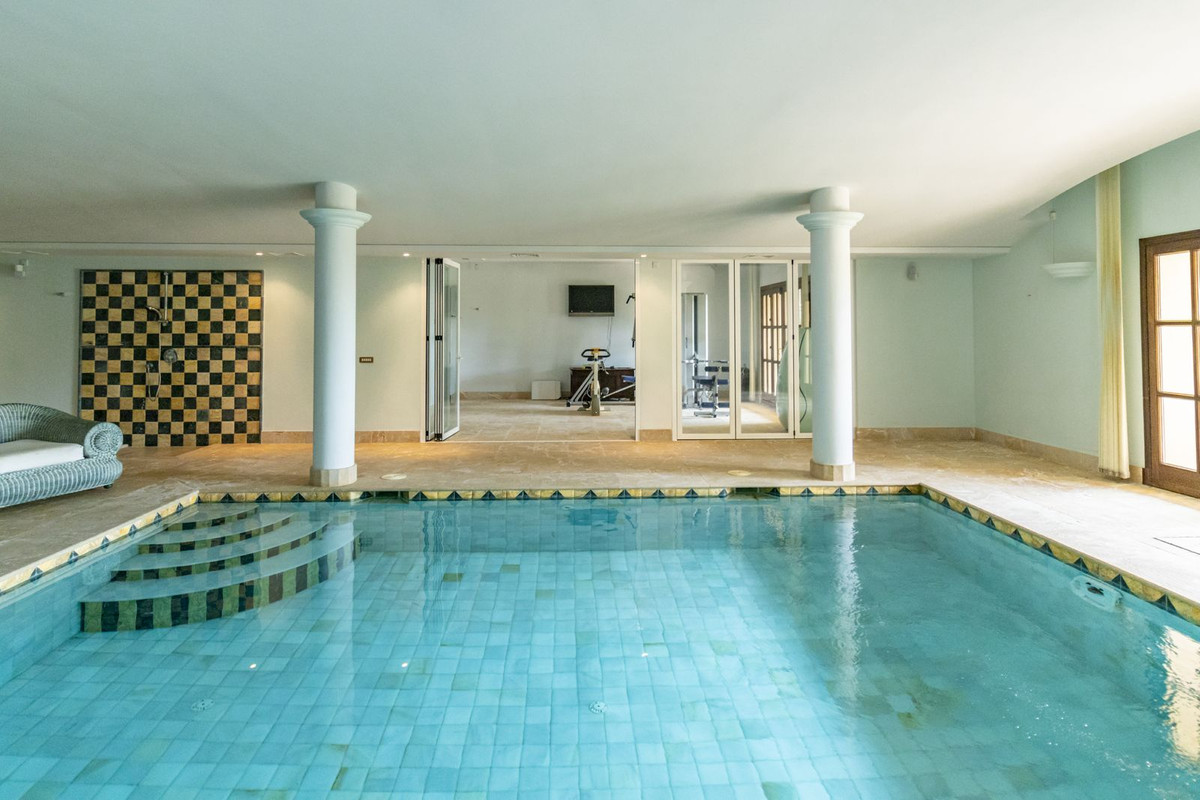 Te koop Vrijstaande Villa Costa Del Sol La Zagaleta € 5.950.000,-