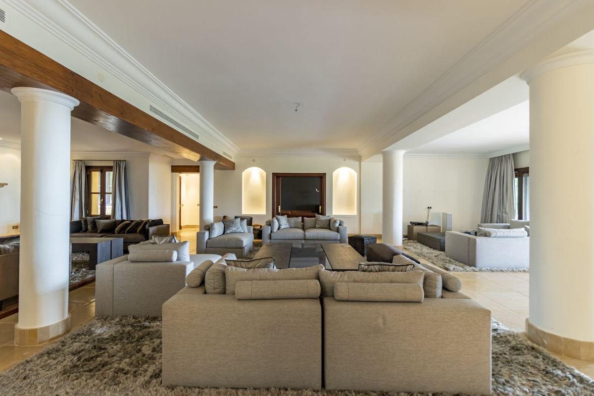 Te koop Vrijstaande Villa Costa Del Sol La Zagaleta € 5.950.000,-