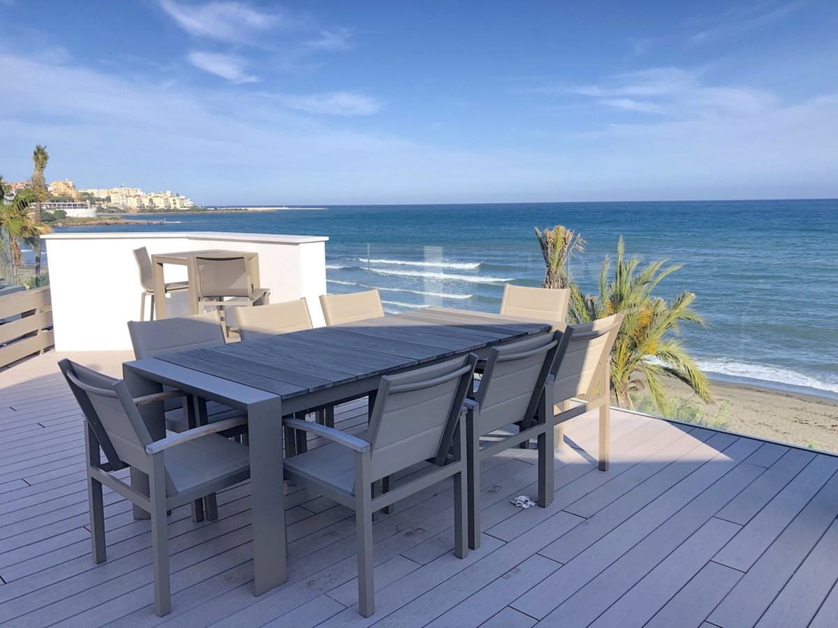 Te koop Herenhuis Costa Del Sol Estepona € 3.600.000,-