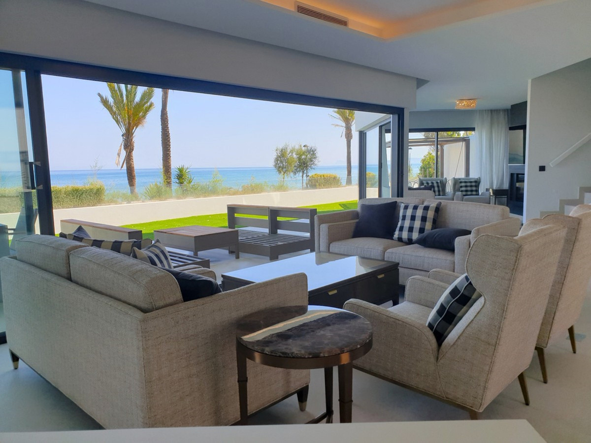 Te koop Herenhuis Costa Del Sol Estepona € 3.600.000,-
