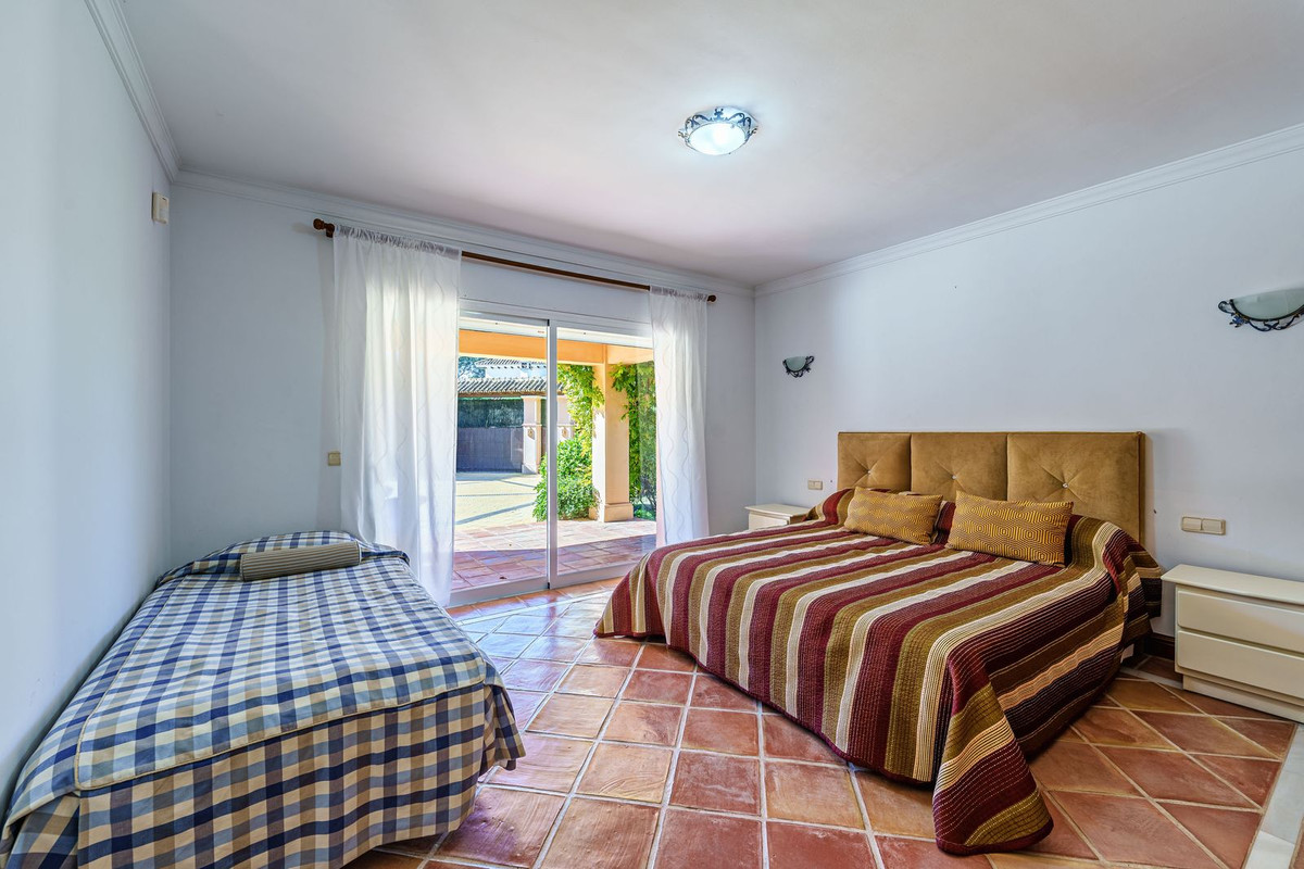 For sale Detached Villa Costa Del Sol Benamara € 8.499.000,-