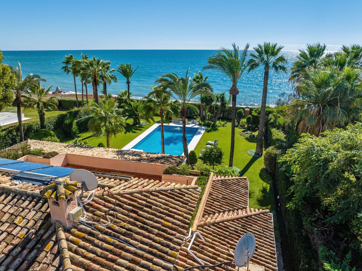 For sale Detached Villa Costa Del Sol Benamara € 8.499.000,-