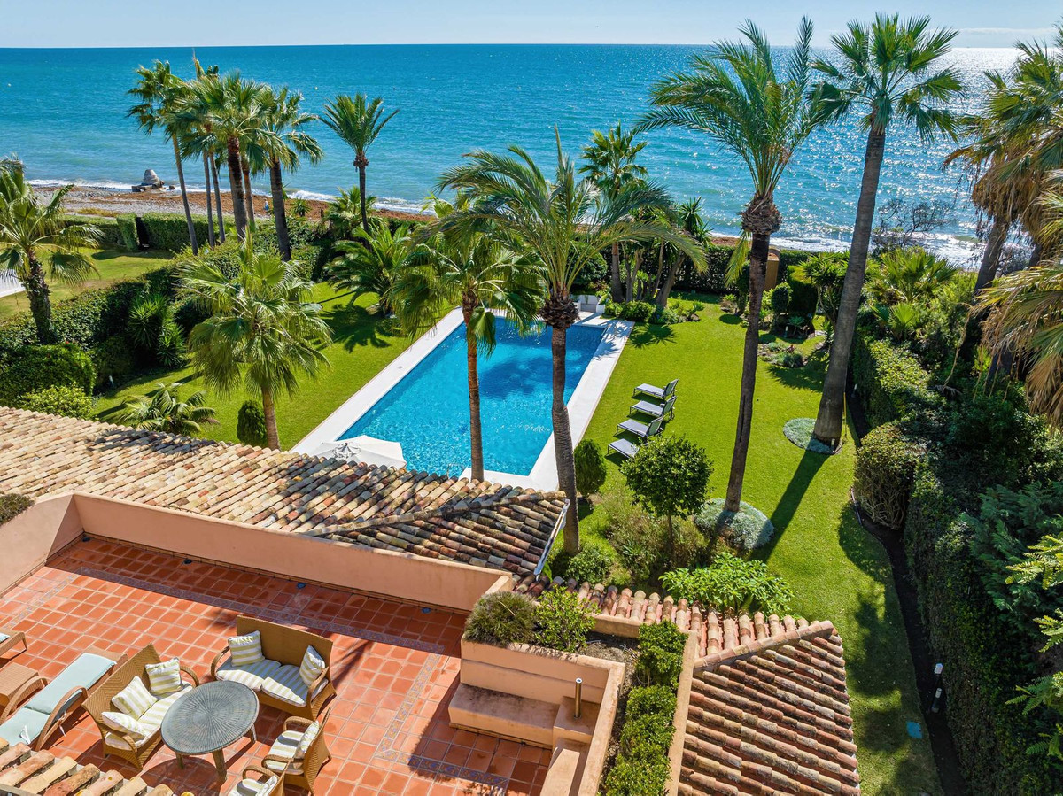 For sale Detached Villa Costa Del Sol Benamara € 8.499.000,-