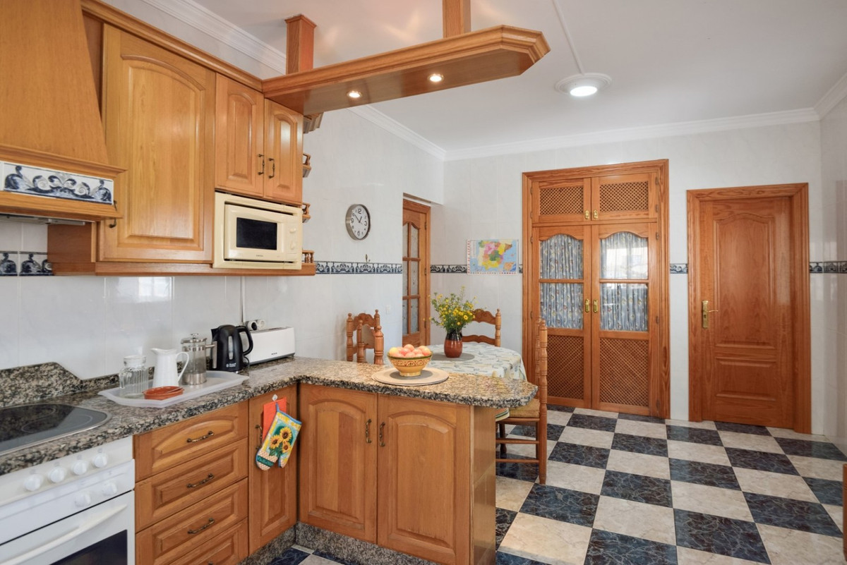 Te koop Vrijstaande Villa Costa Del Sol La Viñuela € 349.000,-