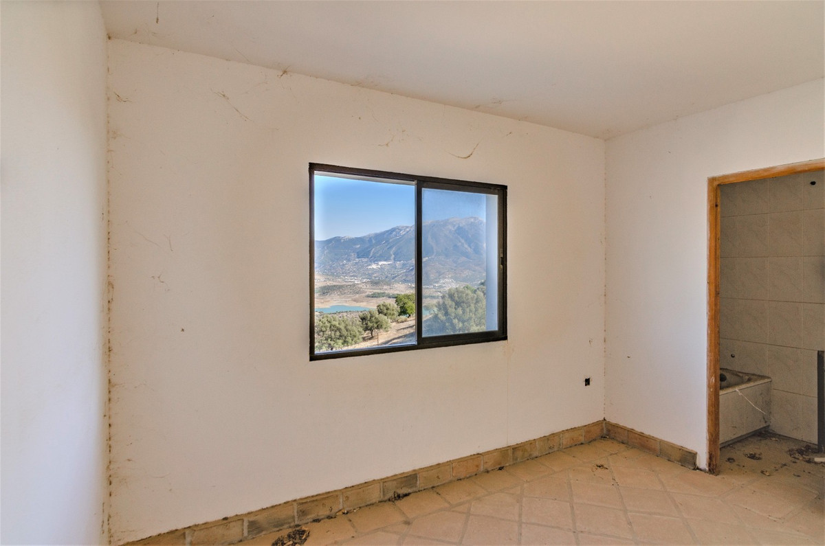 Te koop Vrijstaande Villa Costa Del Sol La Viñuela € 399.999,-