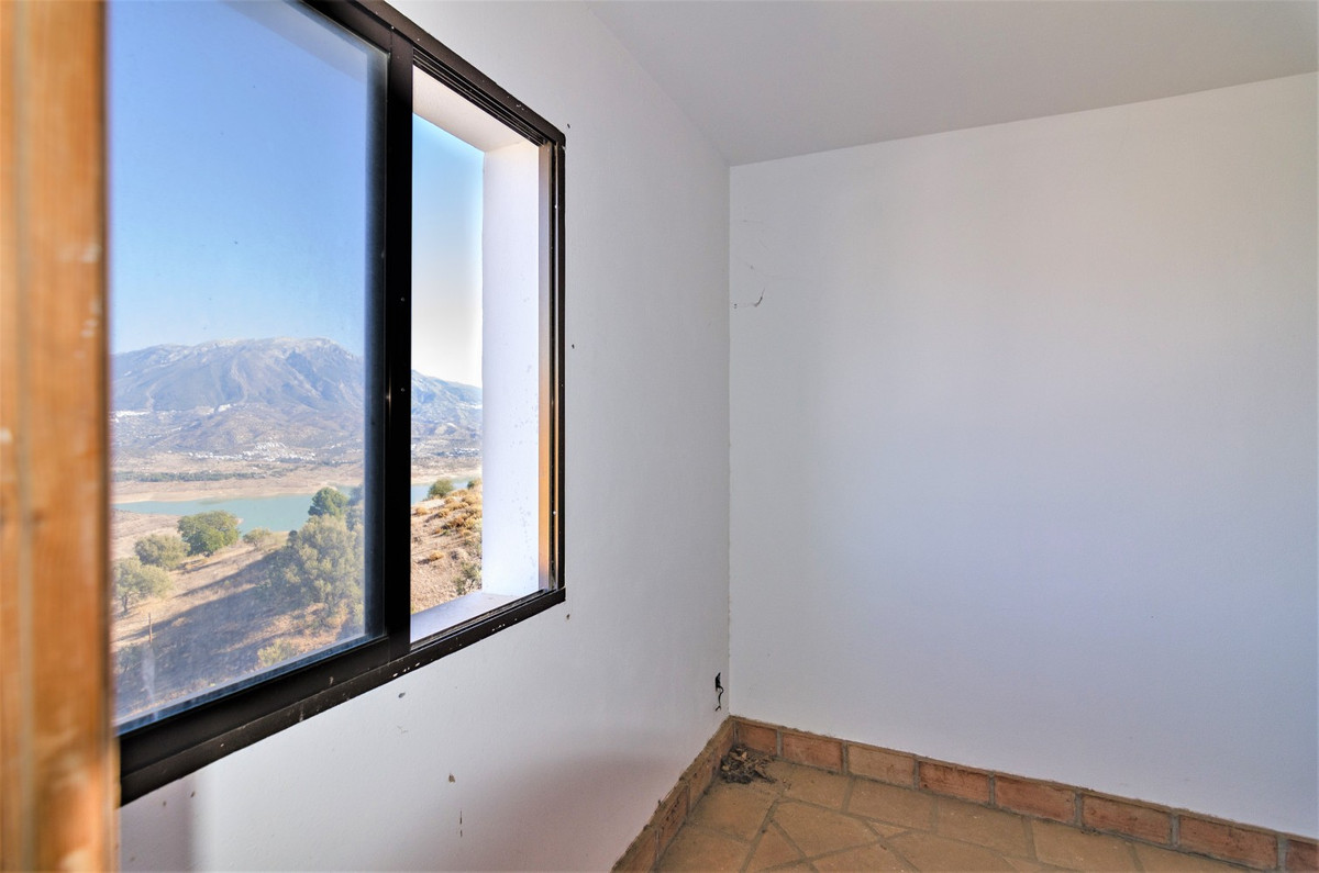 Te koop Vrijstaande Villa Costa Del Sol La Viñuela € 399.999,-