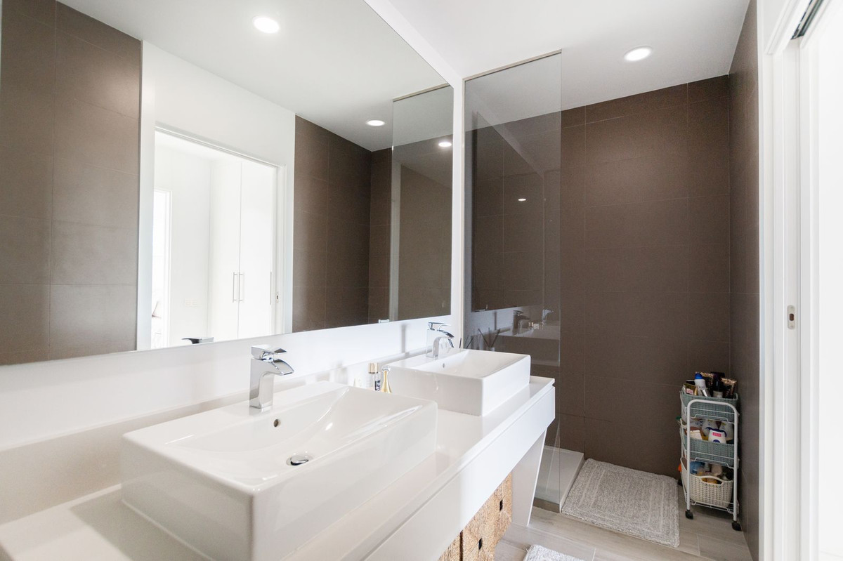 Te koop Herenhuis Costa Del Sol Cancelada € 650.000,-