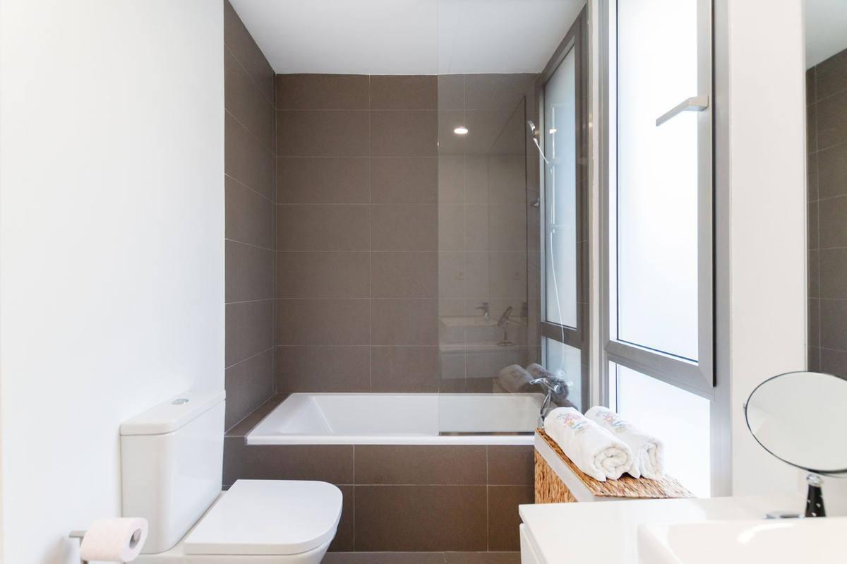 Te koop Herenhuis Costa Del Sol Cancelada € 650.000,-