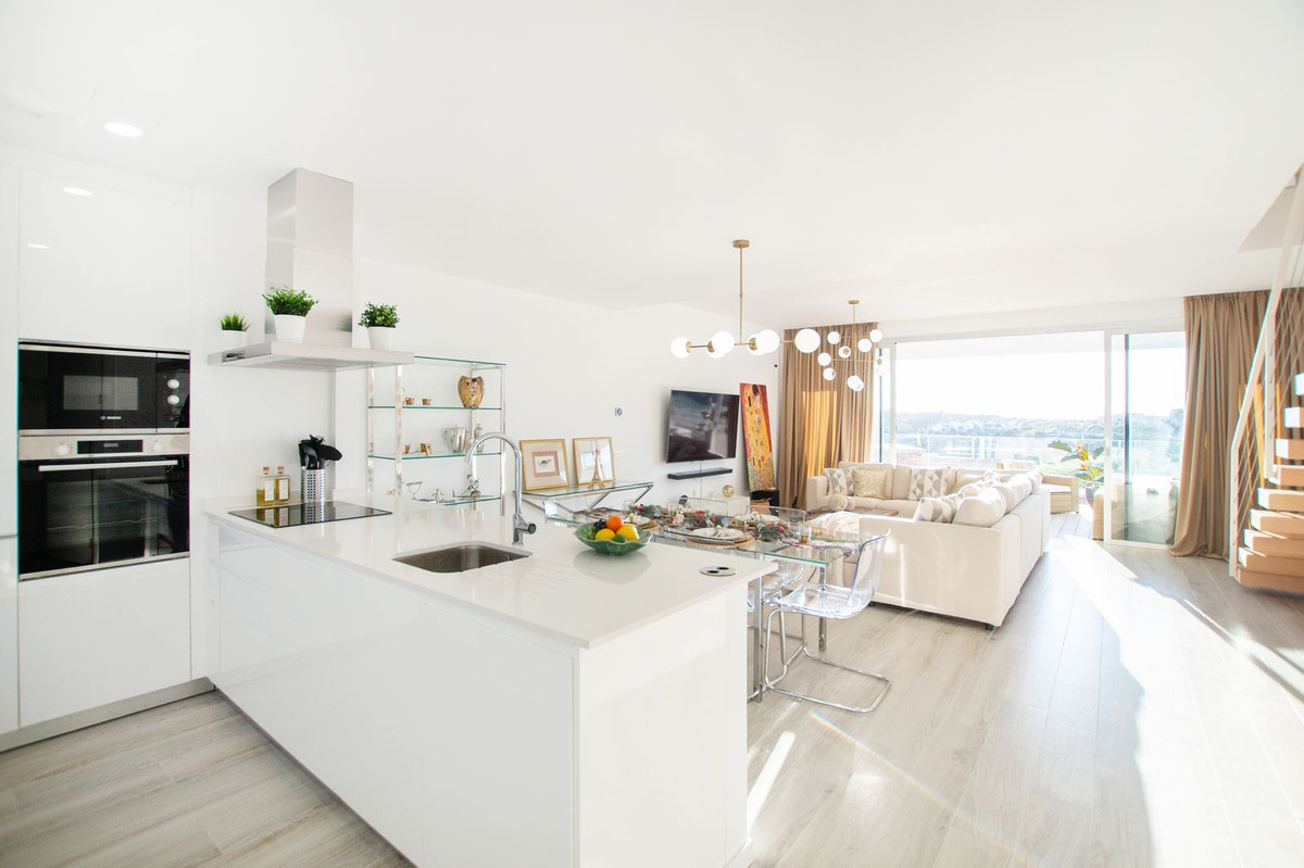 Te koop Herenhuis Costa Del Sol Cancelada € 650.000,-