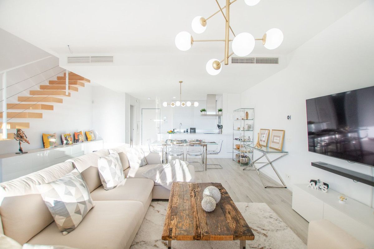 Te koop Herenhuis Costa Del Sol Cancelada € 650.000,-