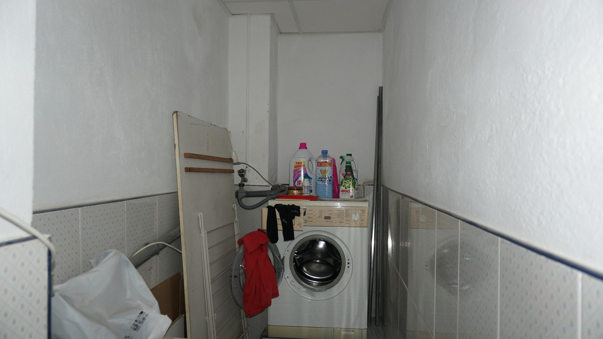 Te koop Half vrijstaand huis Costa Del Sol Torre Del Mar € 456.000,-