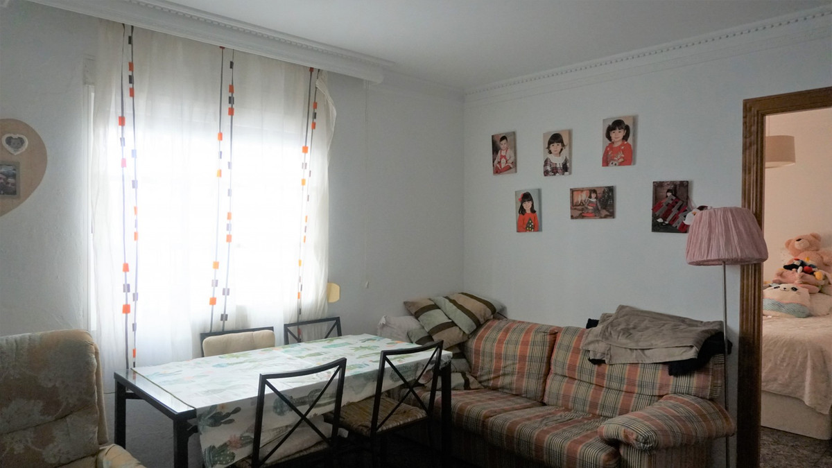 Te koop Half vrijstaand huis Costa Del Sol Torre Del Mar € 456.000,-