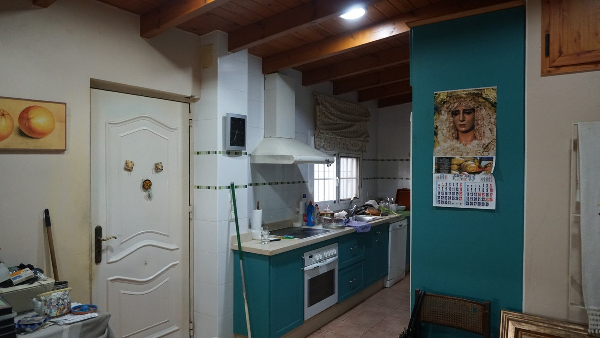 Te koop Half vrijstaand huis Costa Del Sol Torre Del Mar € 456.000,-