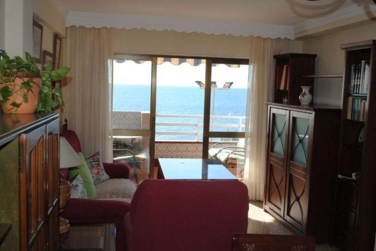 Te koop Middle Floor Apartment Costa Del Sol Rincón De La Victoria € 405.000,-