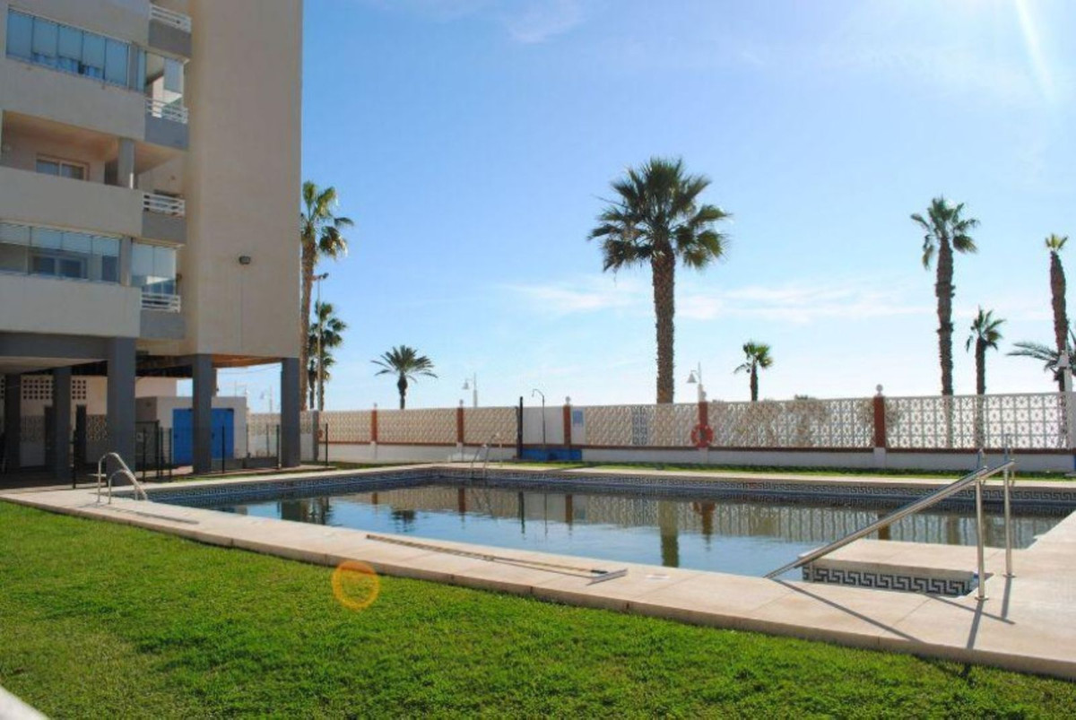 Te koop Middle Floor Apartment Costa Del Sol Rincón De La Victoria € 405.000,-