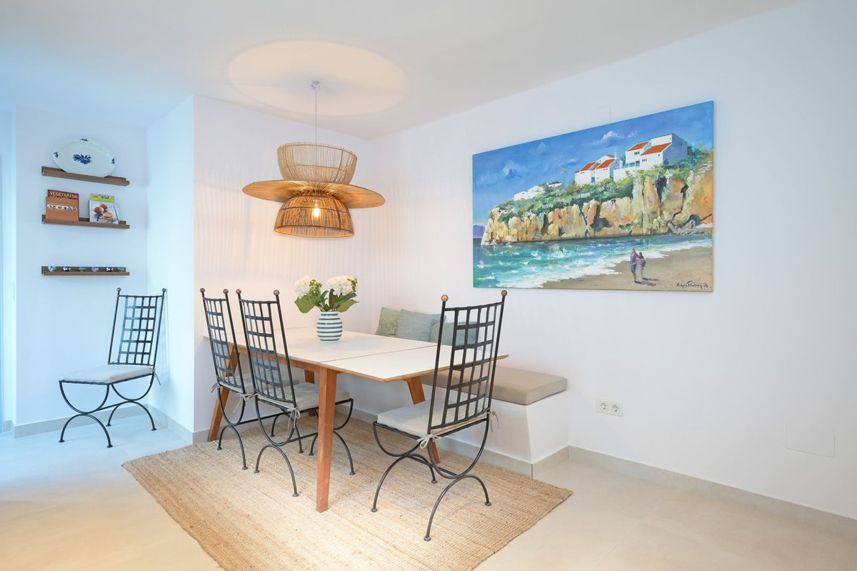 Te koop Half vrijstaand huis Costa Del Sol Caleta De Vélez € 350.000,-