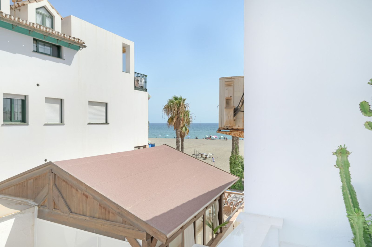 Te koop Half vrijstaand huis Costa Del Sol Caleta De Vélez € 350.000,-