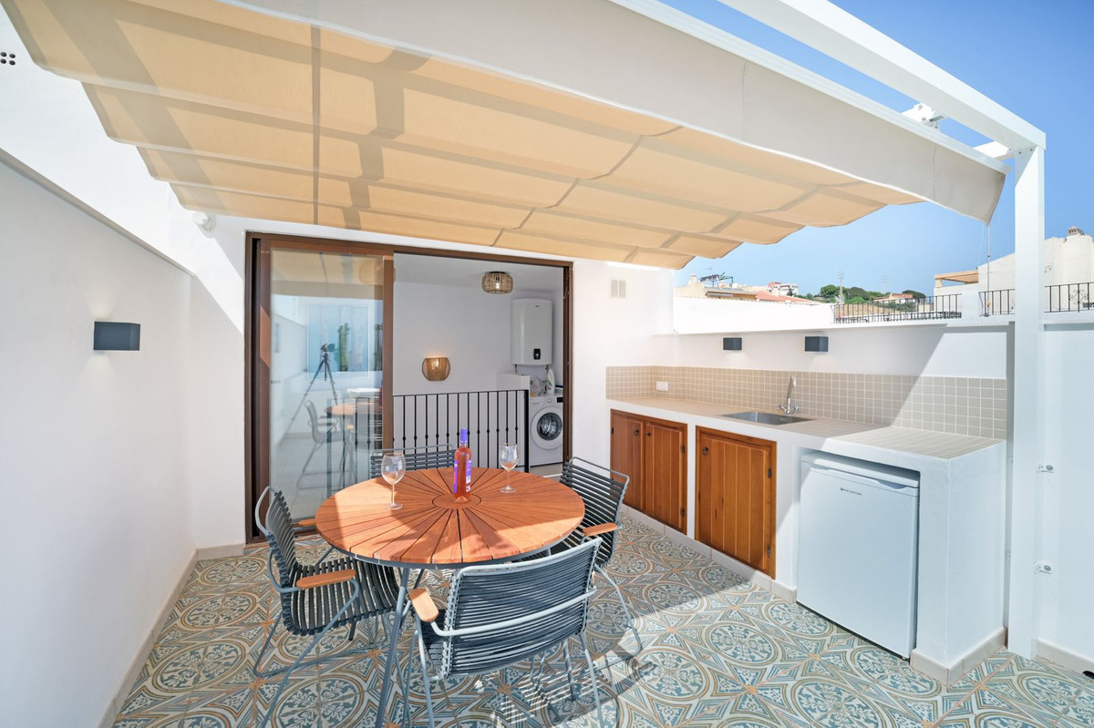 Te koop Half vrijstaand huis Costa Del Sol Caleta De Vélez € 350.000,-