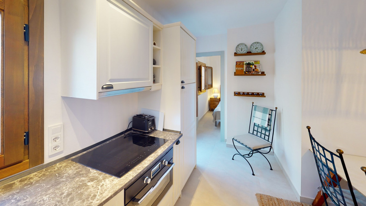 Te koop Half vrijstaand huis Costa Del Sol Caleta De Vélez € 350.000,-