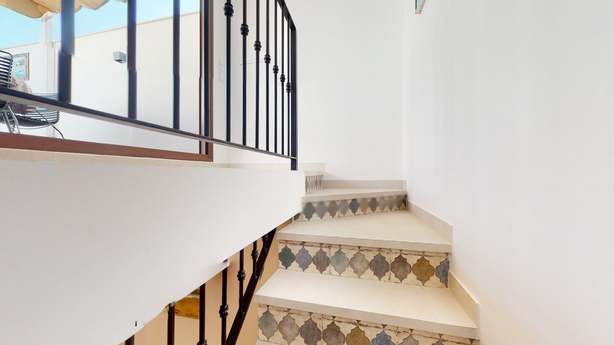 Te koop Half vrijstaand huis Costa Del Sol Caleta De Vélez € 350.000,-