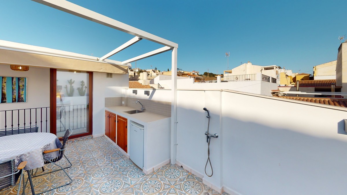 Te koop Half vrijstaand huis Costa Del Sol Caleta De Vélez € 350.000,-