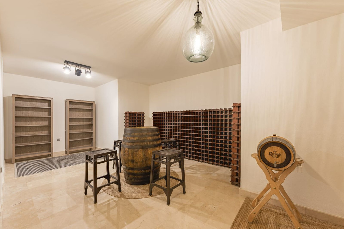 Te koop Vrijstaande Villa Costa Del Sol Nueva Andalucía € 4.500.000,-