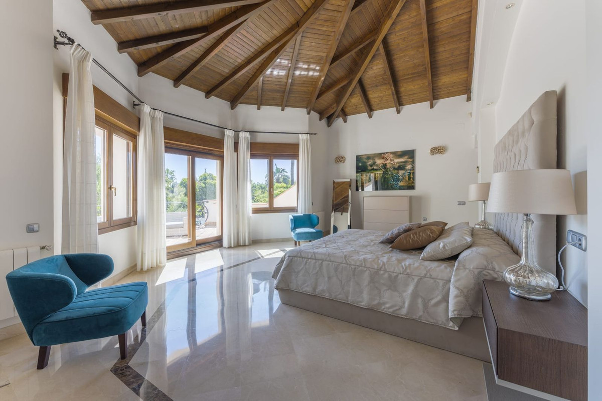 Te koop Vrijstaande Villa Costa Del Sol Nueva Andalucía € 4.500.000,-
