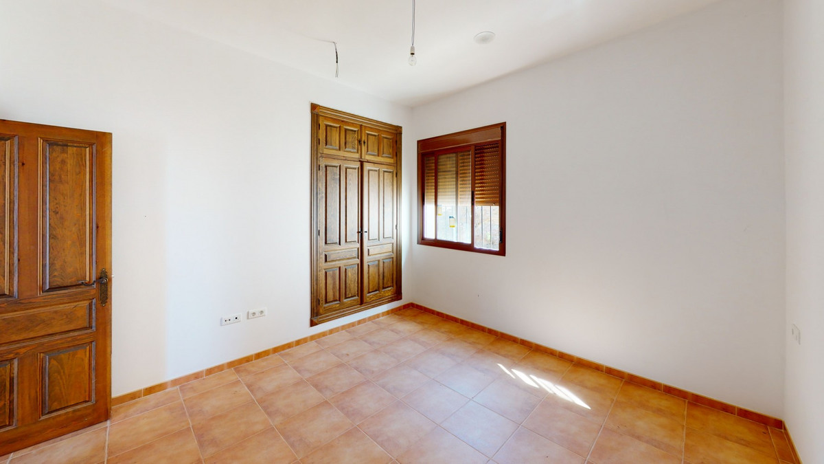 Te koop Vrijstaande Villa Costa Del Sol Colmenar € 299.999,-