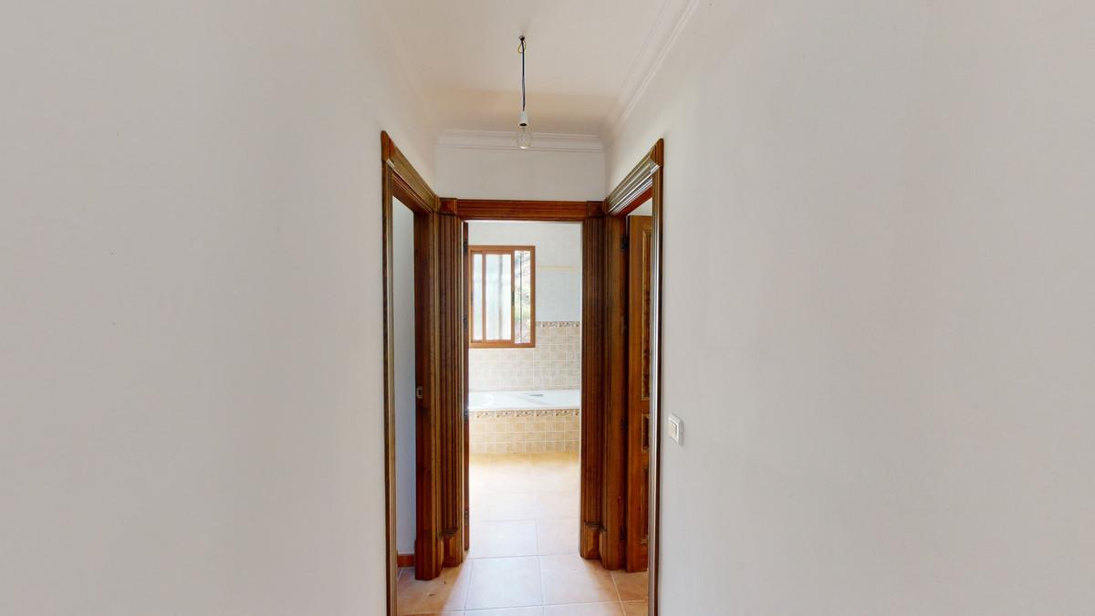 Te koop Vrijstaande Villa Costa Del Sol Colmenar € 299.999,-