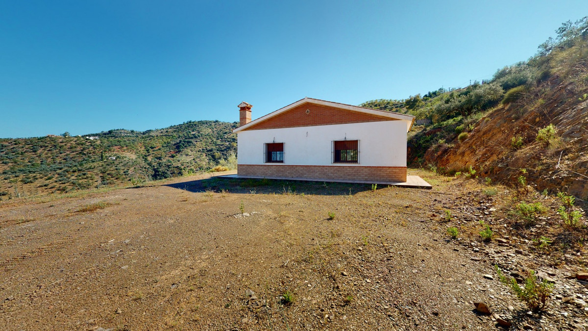 Te koop Vrijstaande Villa Costa Del Sol Colmenar € 299.999,-