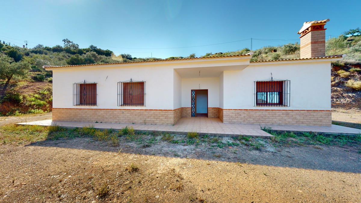 Te koop Vrijstaande Villa Costa Del Sol Colmenar € 299.999,-
