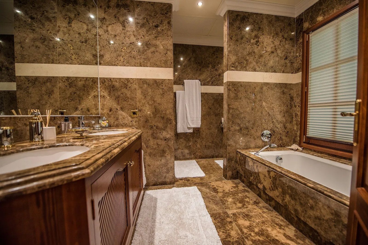 Te koop Vrijstaande Villa Costa Del Sol La Zagaleta € 5.850.000,-