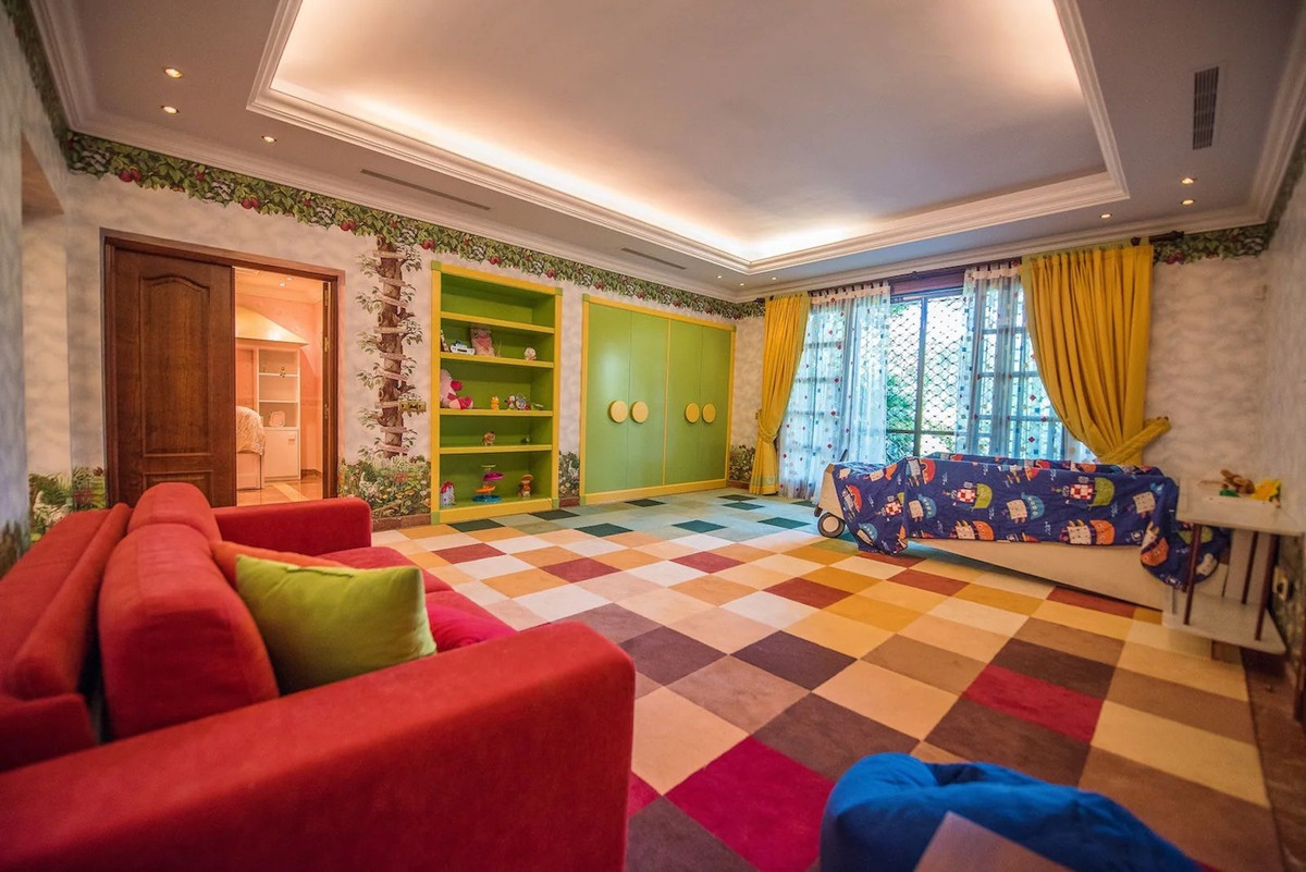 Te koop Vrijstaande Villa Costa Del Sol La Zagaleta € 5.850.000,-