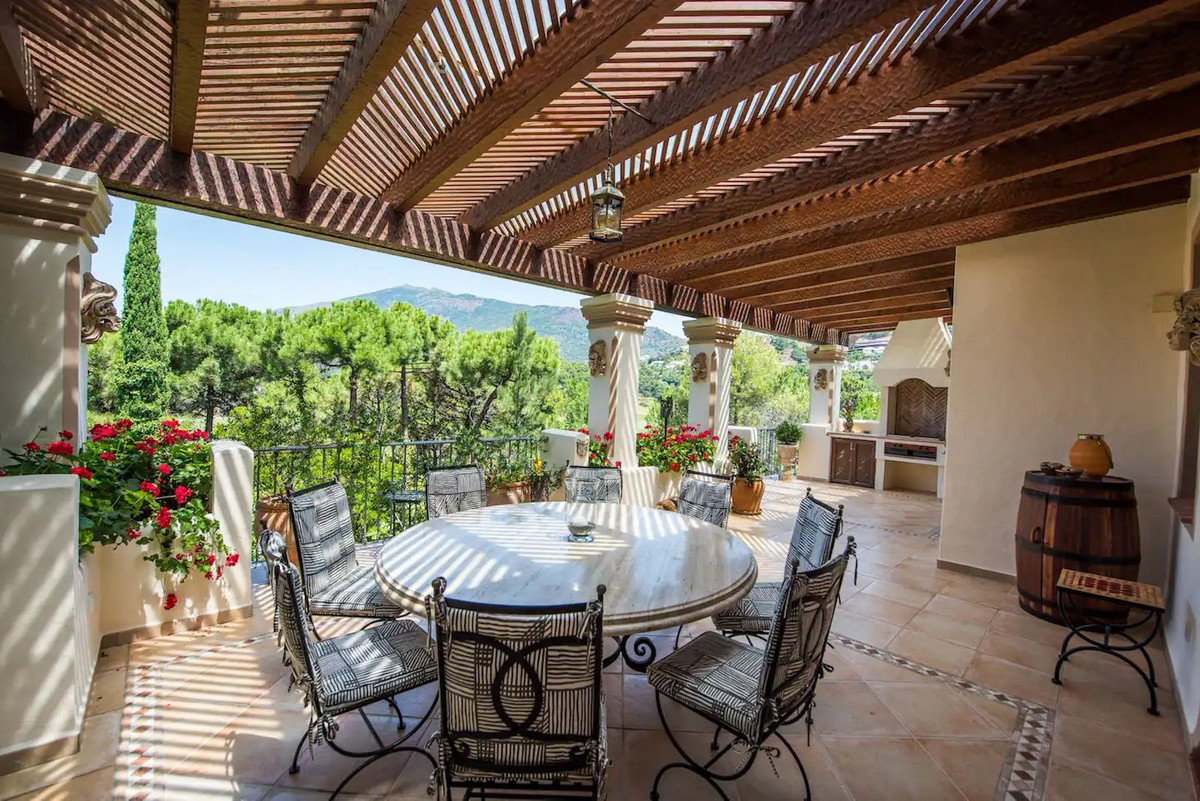 Te koop Vrijstaande Villa Costa Del Sol La Zagaleta € 5.850.000,-
