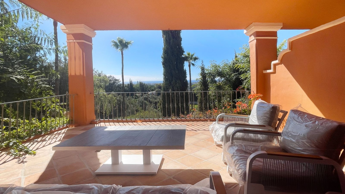 Te koop Middle Floor Apartment Costa Del Sol Monte Halcones € 930.000,-