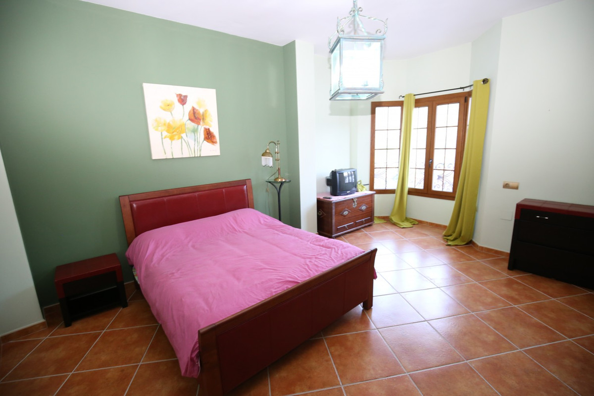 Te koop Vrijstaande Villa Costa Del Sol Benamargosa € 478.000,-