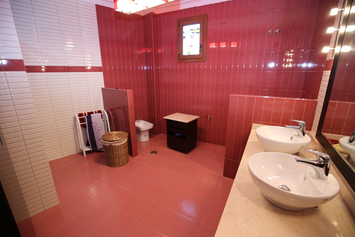 Te koop Vrijstaande Villa Costa Del Sol Benamargosa € 478.000,-