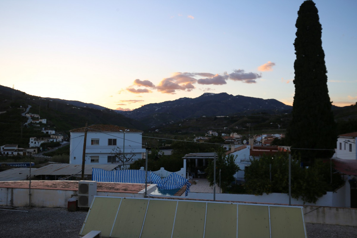 Te koop Vrijstaande Villa Costa Del Sol Benamargosa € 478.000,-