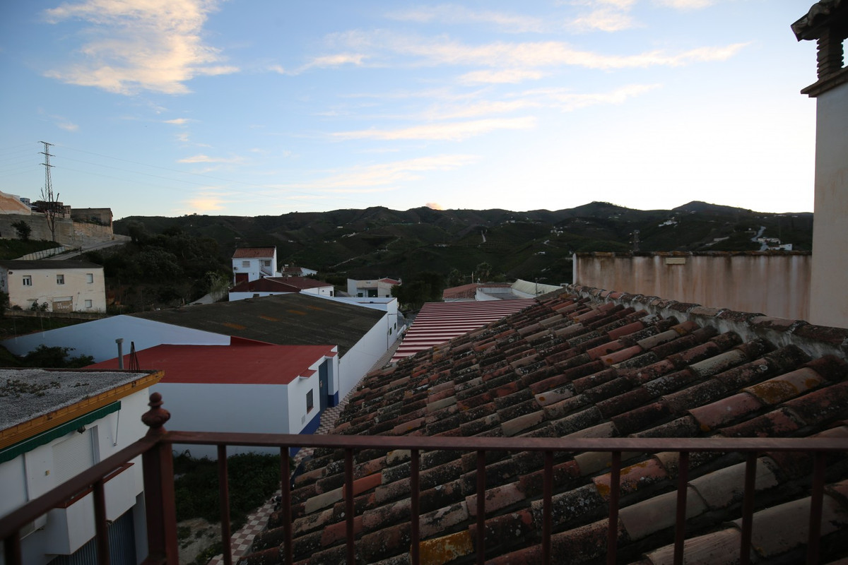 Te koop Vrijstaande Villa Costa Del Sol Benamargosa € 478.000,-