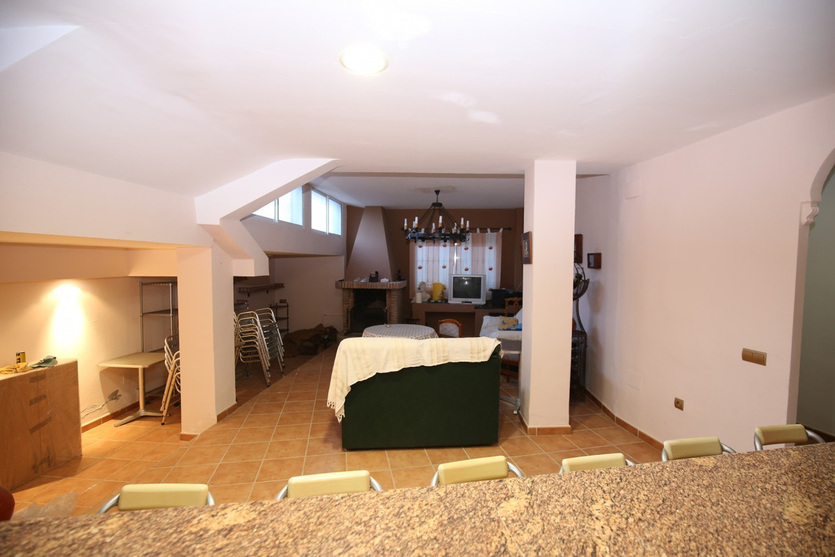 Te koop Vrijstaande Villa Costa Del Sol Benamargosa € 478.000,-