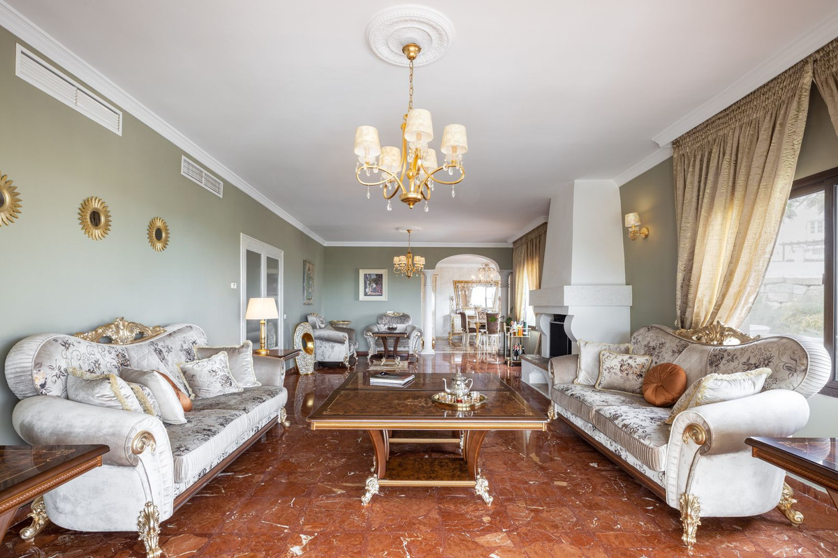 Te koop Vrijstaande Villa Costa Del Sol El Paraiso € 1.950.000,-