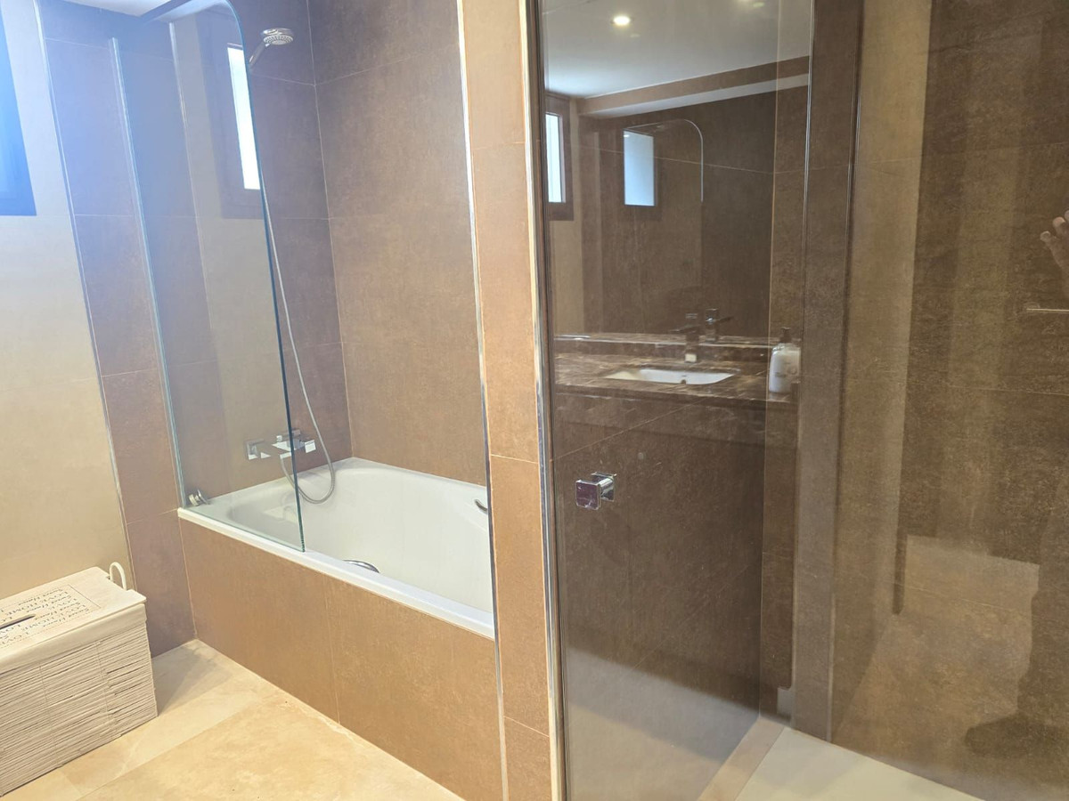 Te koop Vrijstaande Villa Costa Del Sol Marbella € 3.200.000,-