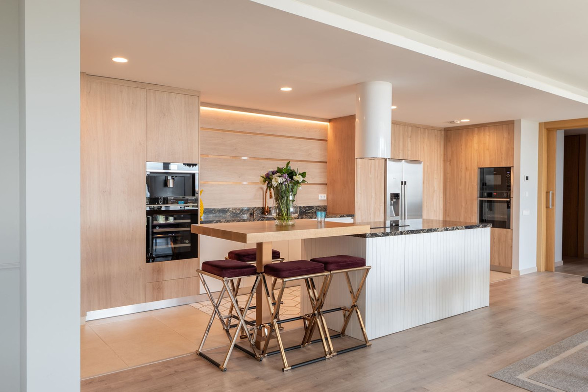 Te koop Bovenwoning Costa Del Sol Benahavís € 1.700.000,-