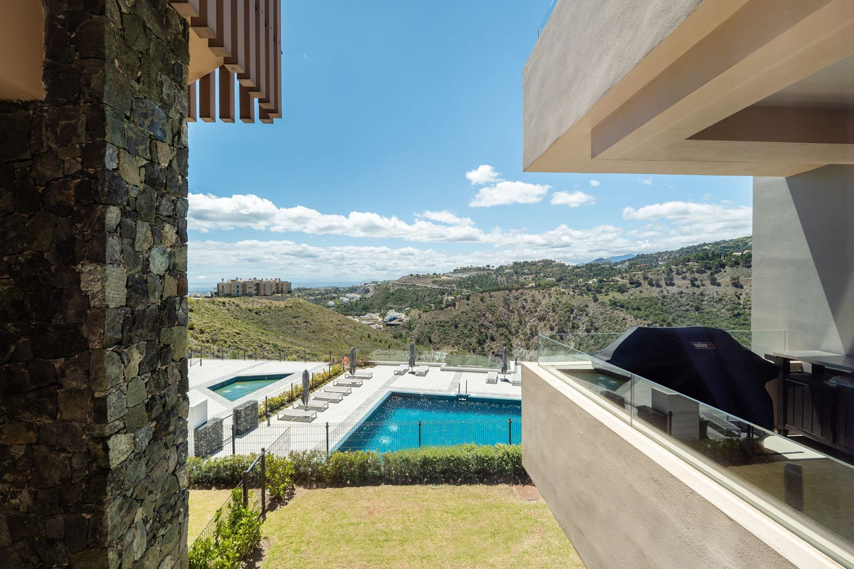 Te koop Bovenwoning Costa Del Sol Benahavís € 1.700.000,-