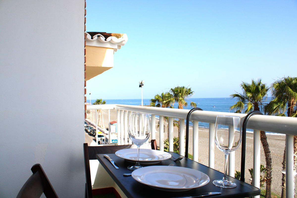 Te koop Duplexwoning Costa Del Sol Algarrobo Costa € 380.000,-