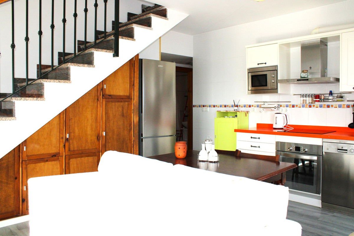 Te koop Duplexwoning Costa Del Sol Algarrobo Costa € 380.000,-